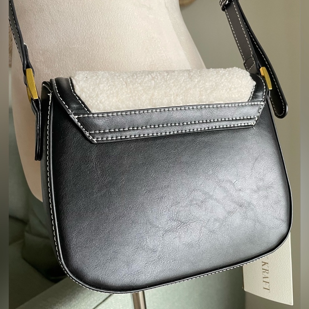 Antik Kraft Crossbody Bag - Picture 3 of 7